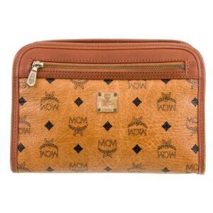 MCM Portfolio Clutch